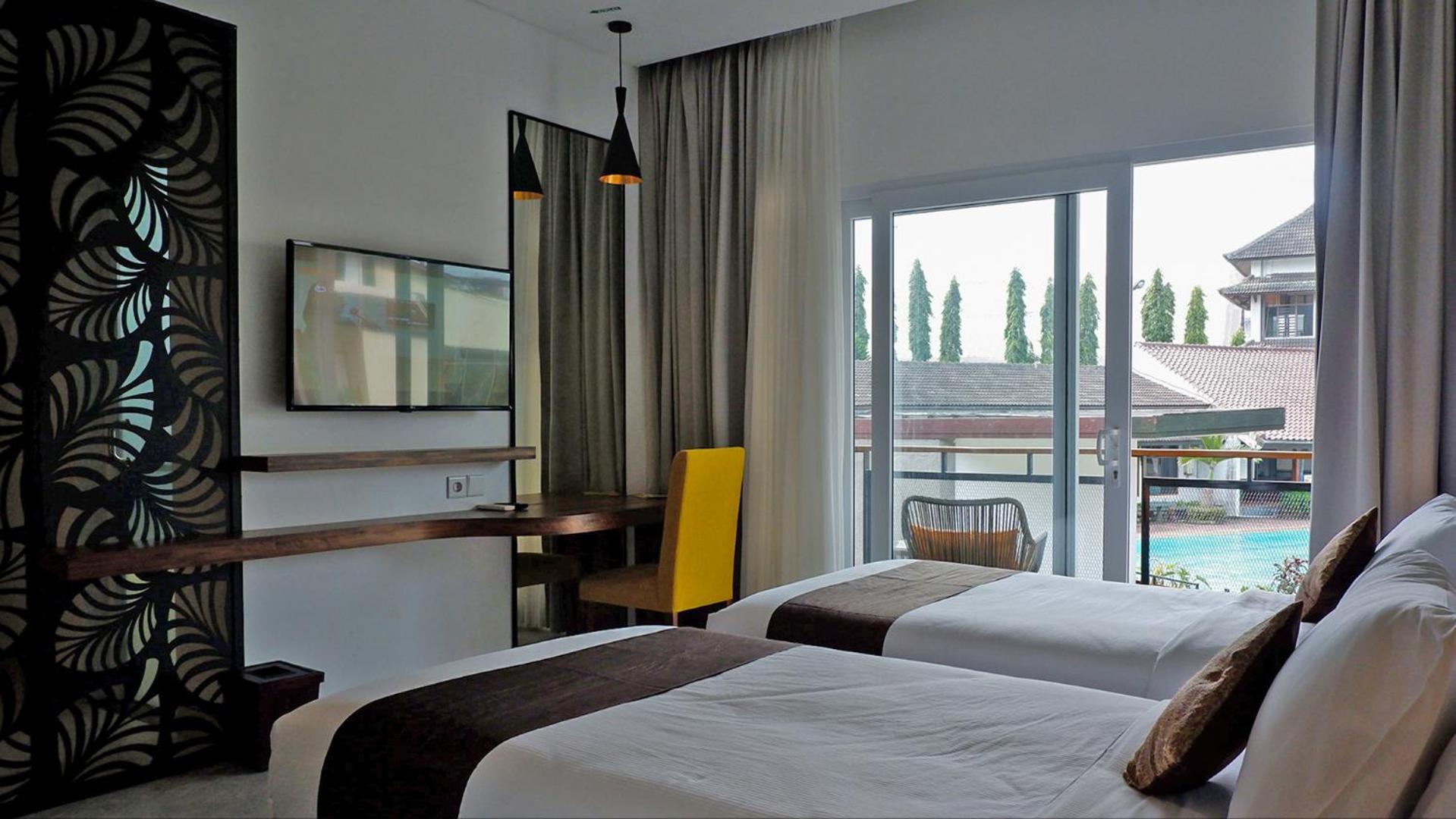 Front One Resort Magelang Exterior photo