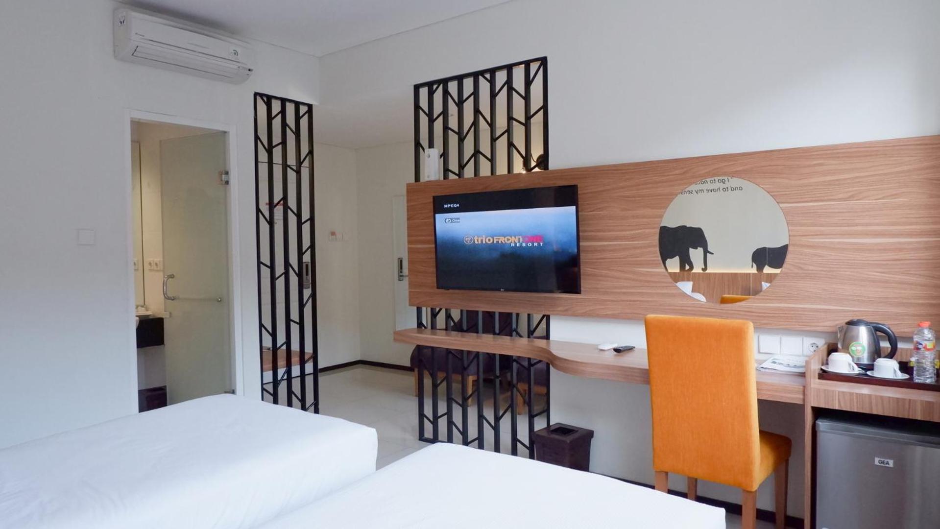 Front One Resort Magelang Exterior photo