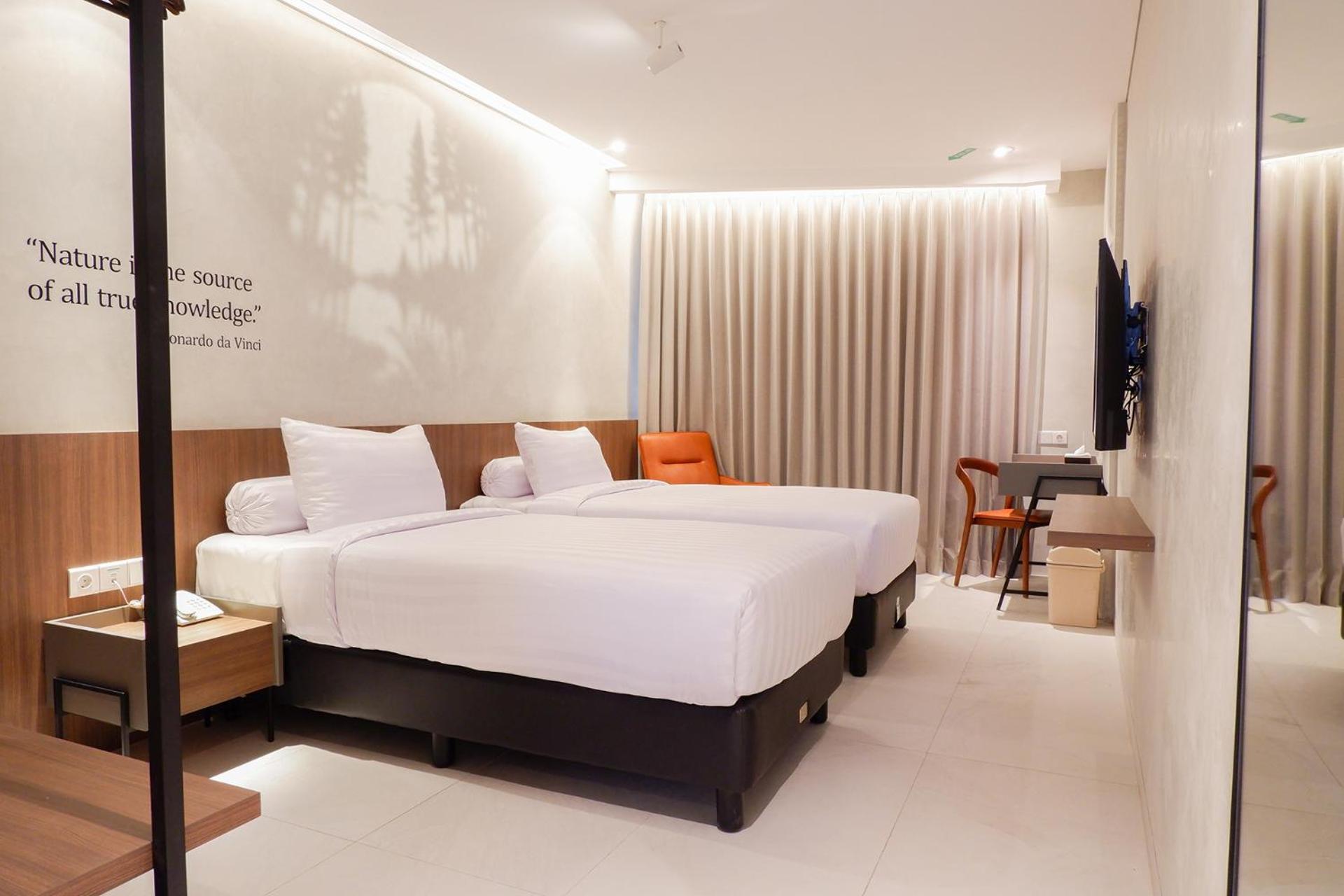Front One Resort Magelang Exterior photo